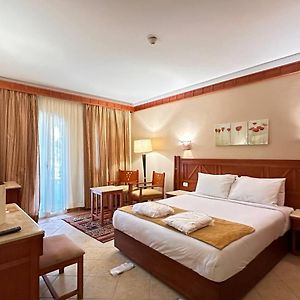 Camera con letto king size